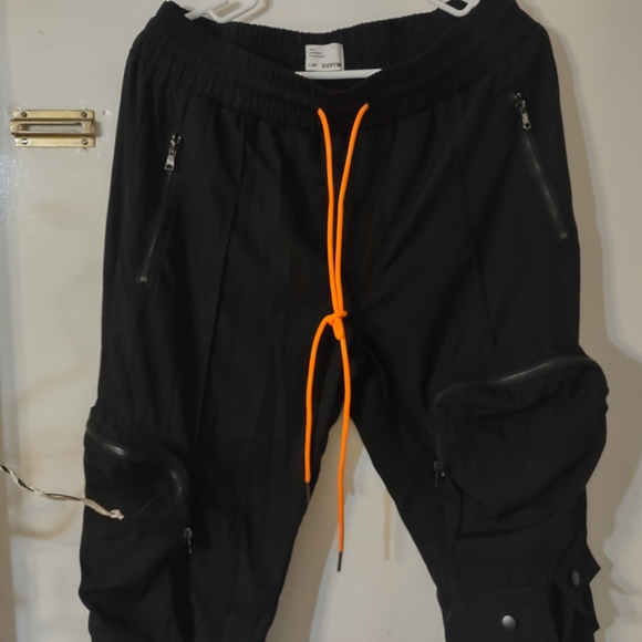 Men Black and light blue boohoo Cargo pants available. expandable Size 34-38 - Picture 2 of 10